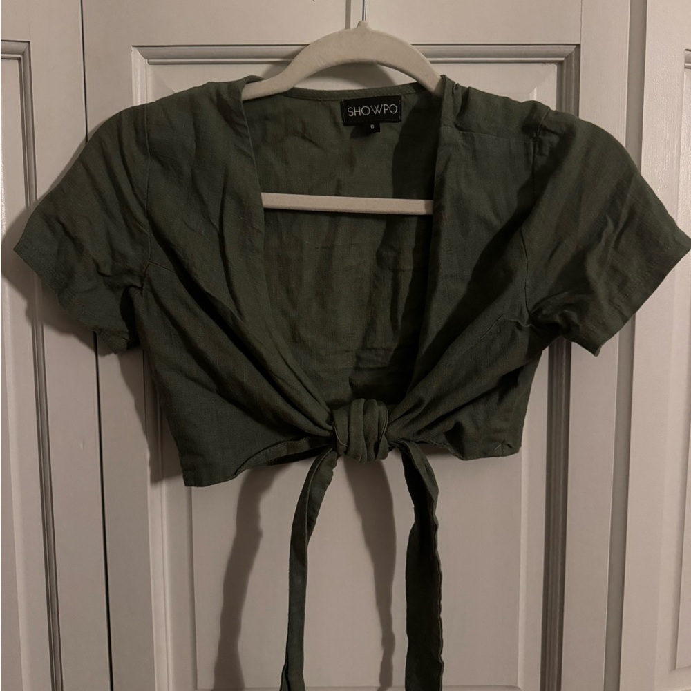 Showpo Olive Tie-Front Short Sleeve Crop Top